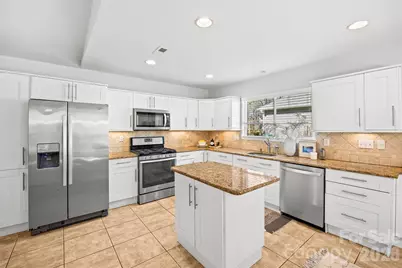 10920 Fox Mill Lane, Charlotte, NC 28277 - Photo 13