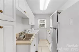 7201 Terrace Dr, Charlotte, NC 28211 - Photo 27