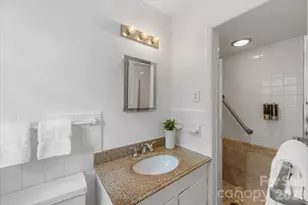 7201 Terrace Dr, Charlotte, NC 28211 - Photo 39