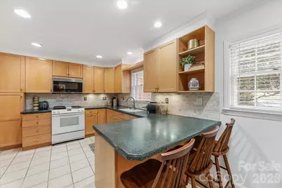 7201 Terrace Drive, Charlotte, NC 28211 - Photo 5