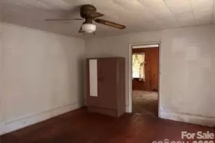 206 Railroad St, Mooresboro, NC 28114 - Photo 9