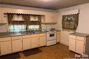 206 Railroad St, Mooresboro, NC 28114 - Photo 3