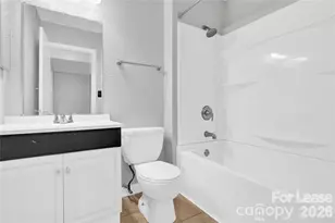 1921 Mereview Ct, Charlotte, NC 28210 - Photo 15