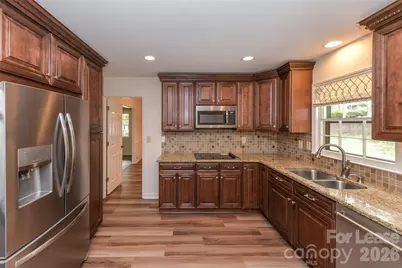 2630 Fernbank Drive, Charlotte, NC 28226 - Photo 7