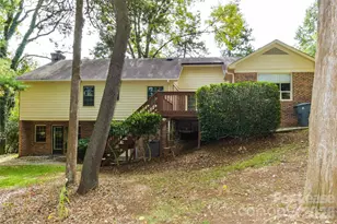 2630 Fernbank Dr, Charlotte, NC 28226 - Photo 29