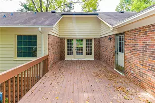 2630 Fernbank Dr, Charlotte, NC 28226 - Photo 27