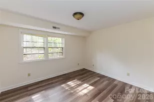 2630 Fernbank Dr, Charlotte, NC 28226 - Photo 23