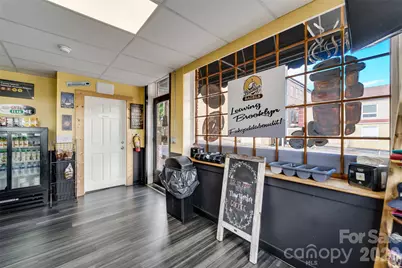 43 Phillips Street, Franklin, NC 28734 - Photo 9