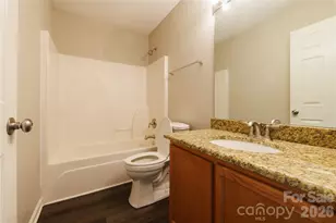 3208 Lasalle St, Charlotte, NC 28216 - Photo 9