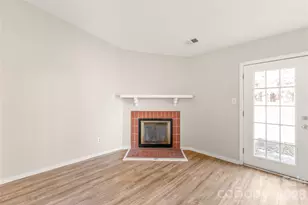 6230 Dwightware Blvd, Charlotte, NC 28227 - Photo 9