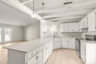 6230 Dwightware Blvd, Charlotte, NC 28227 - Photo 5