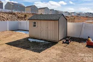 9839 Oak Barrel Ln, Charlotte, NC 28215 - Photo 23