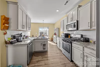 9839 Oak Barrel Lane, Charlotte, NC 28215 - Photo 19