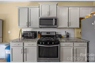 9839 Oak Barrel Lane, Charlotte, NC 28215 - Photo 5