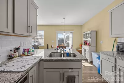 9839 Oak Barrel Lane, Charlotte, NC 28215 - Photo 23