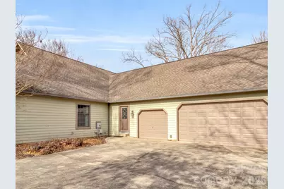 303 E Forest Place #13, Candler, NC 28715 - Photo 41