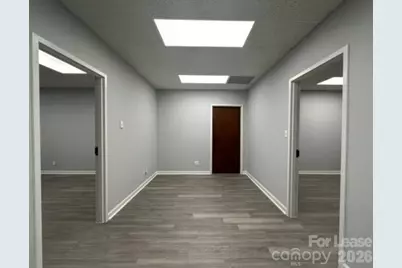 2101 Sardis Rd N Alt Road N, Charlotte, NC 28227 - Photo 5