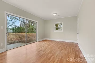 5931 Amity Place, Charlotte, NC 28212 - Photo 9