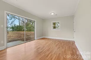 5931 Amity Pl, Charlotte, NC 28212 - Photo 9