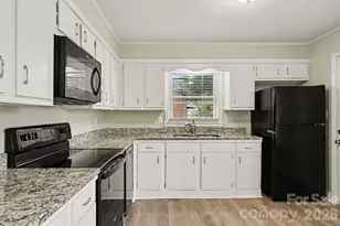 5931 Amity Pl, Charlotte, NC 28212 - Photo 7