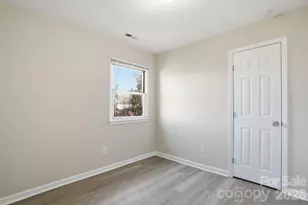 3701 Shoup Ct, Charlotte, NC 28216 - Photo 11