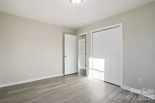 3701 Shoup Ct, Charlotte, NC 28216 - Photo 9