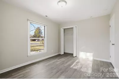 3701 Shoup Court, Charlotte, NC 28216 - Photo 13