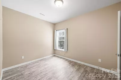 138 Lone Eagle Lane, Hendersonville, NC 28739 - Photo 21