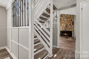 2312 Brook Canyon Dr, Charlotte, NC 28212 - Photo 5