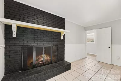 742 N Mulberry Street, Statesville, NC 28677 - Photo 7