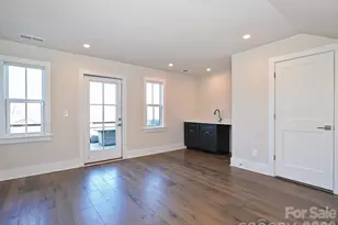 2428 Runnymede Ln, Charlotte, NC 28209 - Photo 39