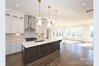 2428 Runnymede Lane, Charlotte, NC 28209 - Photo 15