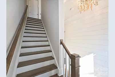 2428 Runnymede Lane, Charlotte, NC 28209 - Photo 9