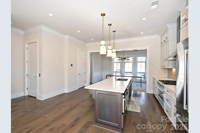 2428 Runnymede Lane, Charlotte, NC 28209 - Photo 17