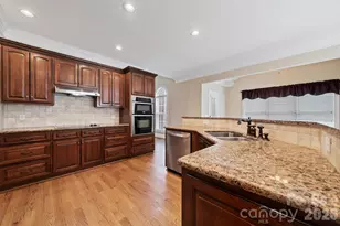 8933 Vickery Ln, Harrisburg, NC 28075 - Photo 15