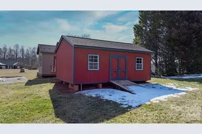 1925 Cordia Circle, Newton, NC 28658 - Photo 9