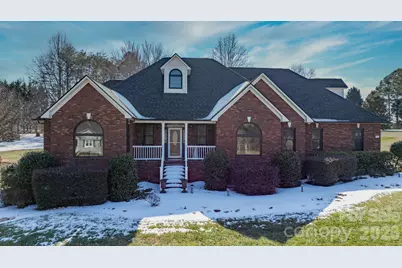 1925 Cordia Circle, Newton, NC 28658 - Photo 3