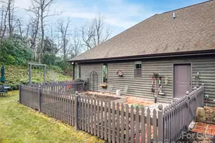 1442 Walnut Ridge Rd, Brevard, NC 28712 - Photo 43