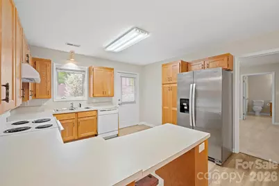 505 2nd Street Place NE #B2, Conover, NC 28613 - Photo 11