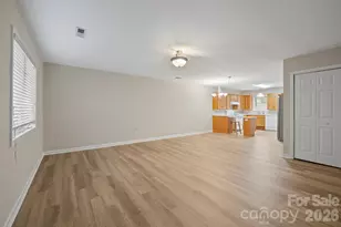 505 2nd St Pl NE, Conover, NC 28613 - Photo 5