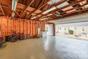 3728 Stonehaven Dr, Charlotte, NC 28215 - Photo 25