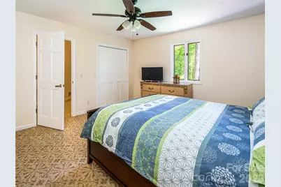 363 Rickel Drive, Hendersonville, NC 28739 - Photo 23