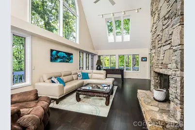 363 Rickel Drive, Hendersonville, NC 28739 - Photo 5