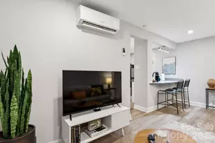 2000 Patio Ct, Charlotte, NC 28205 - Photo 5