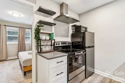 2000 Patio Court #119, Charlotte, NC 28205 - Photo 9