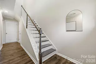 604 Tudor Park Way, Charlotte, NC 28211 - Photo 3