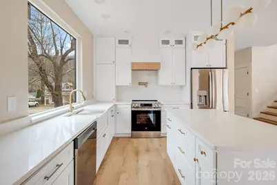 211 Ruby Avenue, Black Mountain, NC 28711 - Photo 13