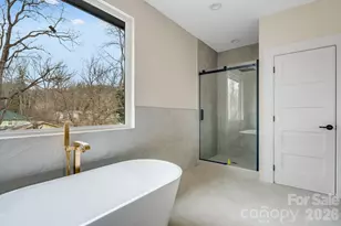 211 Ruby Ave, Black Mountain, NC 28711 - Photo 23