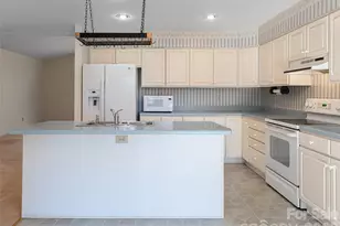 120 Burge Mountain Rd, Hendersonville, NC 28792 - Photo 17