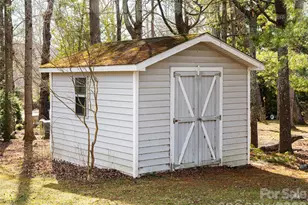 120 Burge Mountain Rd, Hendersonville, NC 28792 - Photo 37